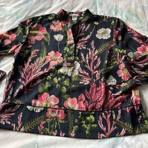 Long sleeve blouse/top